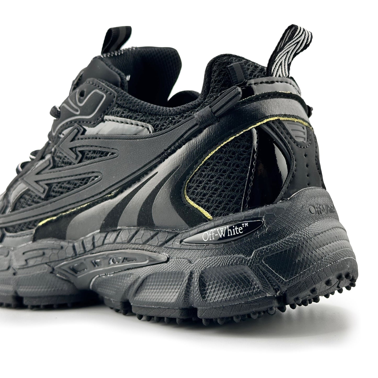 Off White Be Right Back