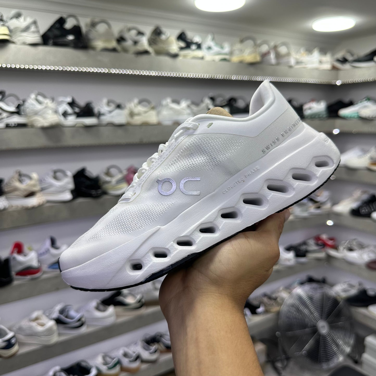On Cloudsurfer White