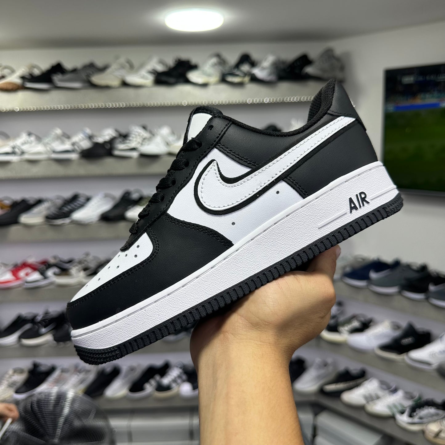 Nike Air Force 1