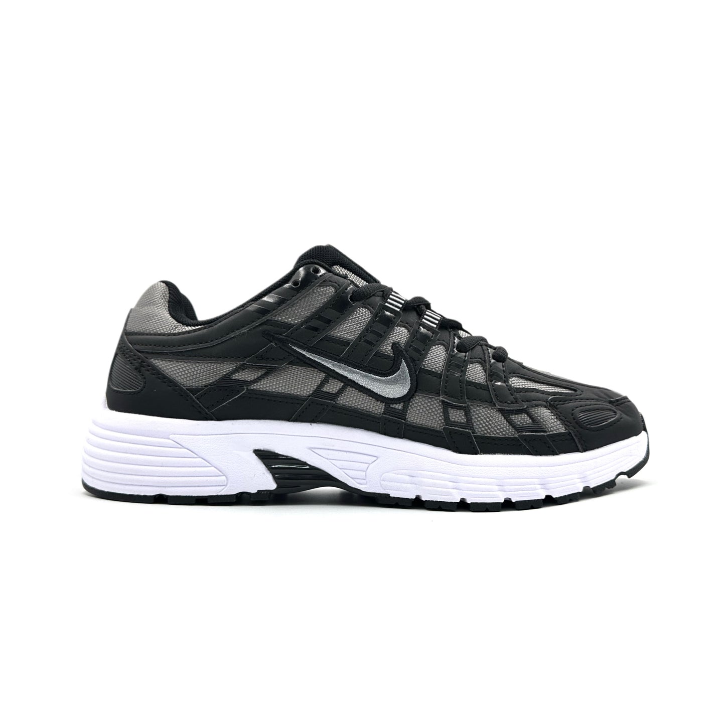 Nike P6000