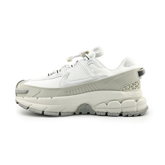 Nike Zoom Vomero Roam Summit White