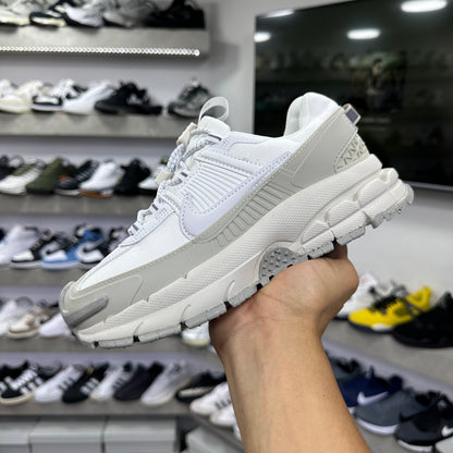 Nike Zoom Vomero Roam Summit White