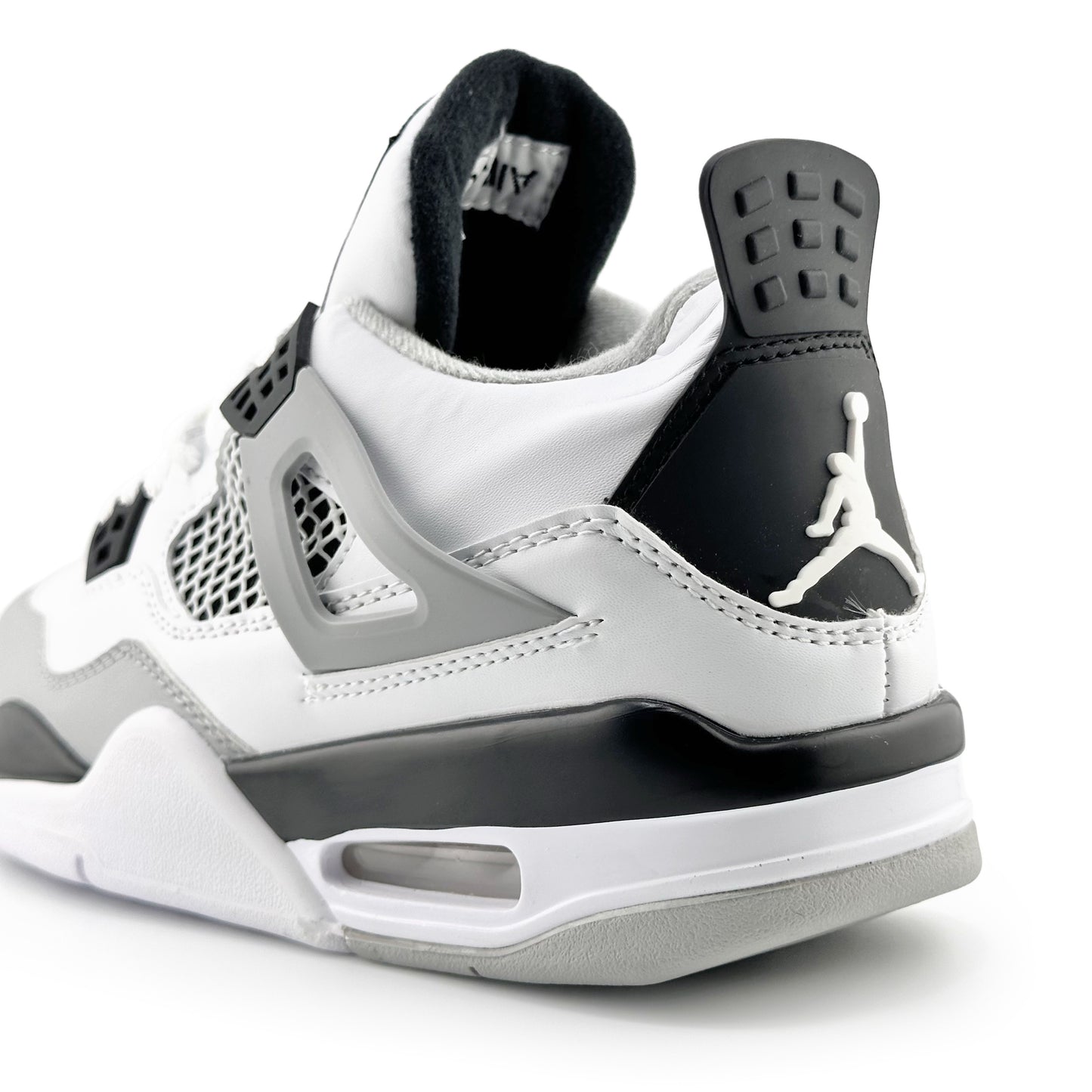 Air Jordan 4 Military Black