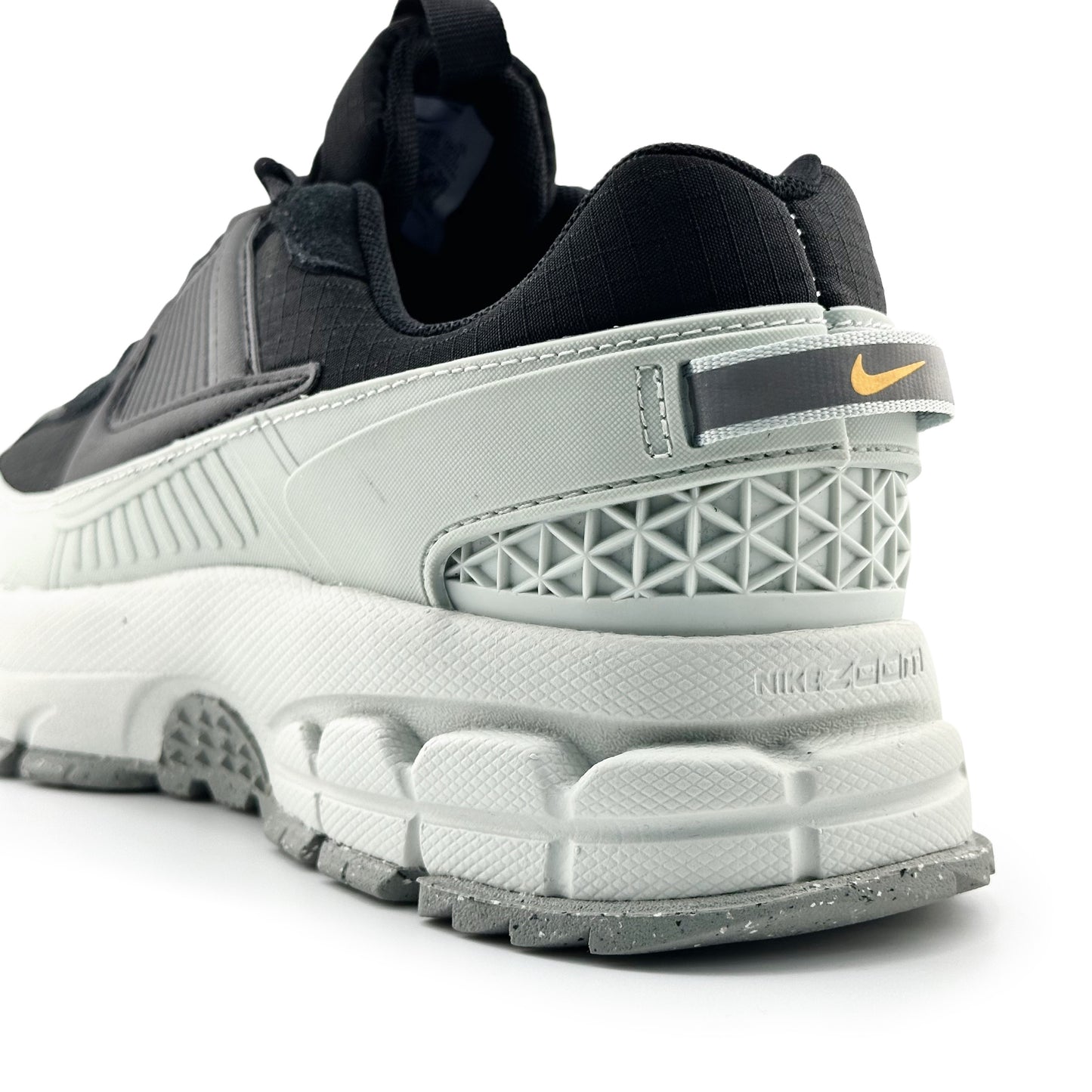 Nike Zoom Vomero Roam Black Light Silver