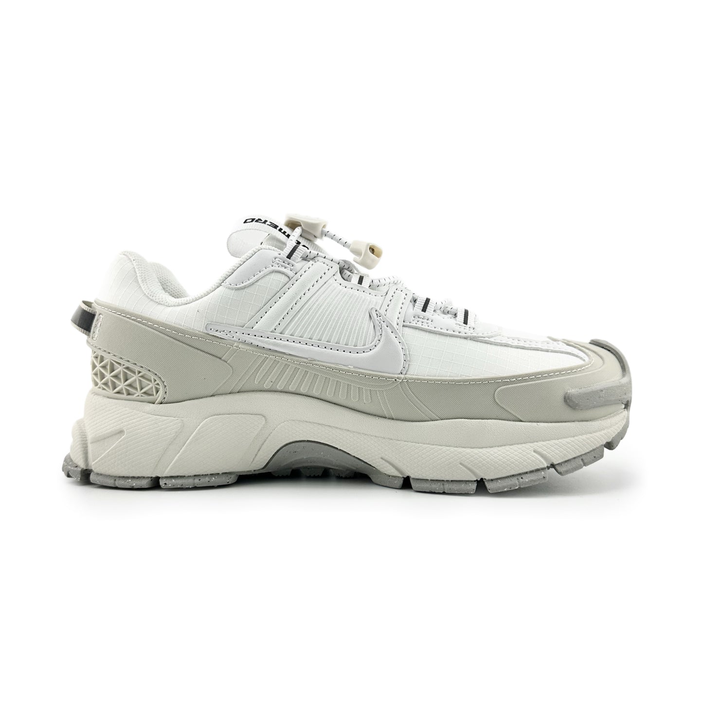 Nike Zoom Vomero Roam Summit White