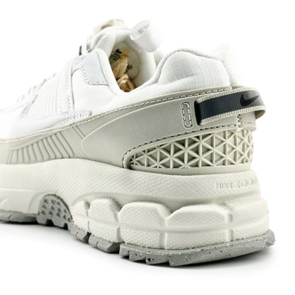 Nike Zoom Vomero Roam Summit White