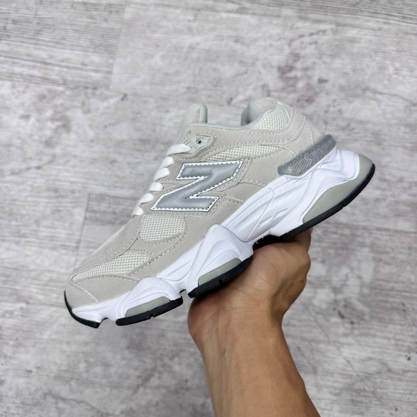 New Balance 9060