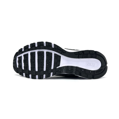 Nike P6000