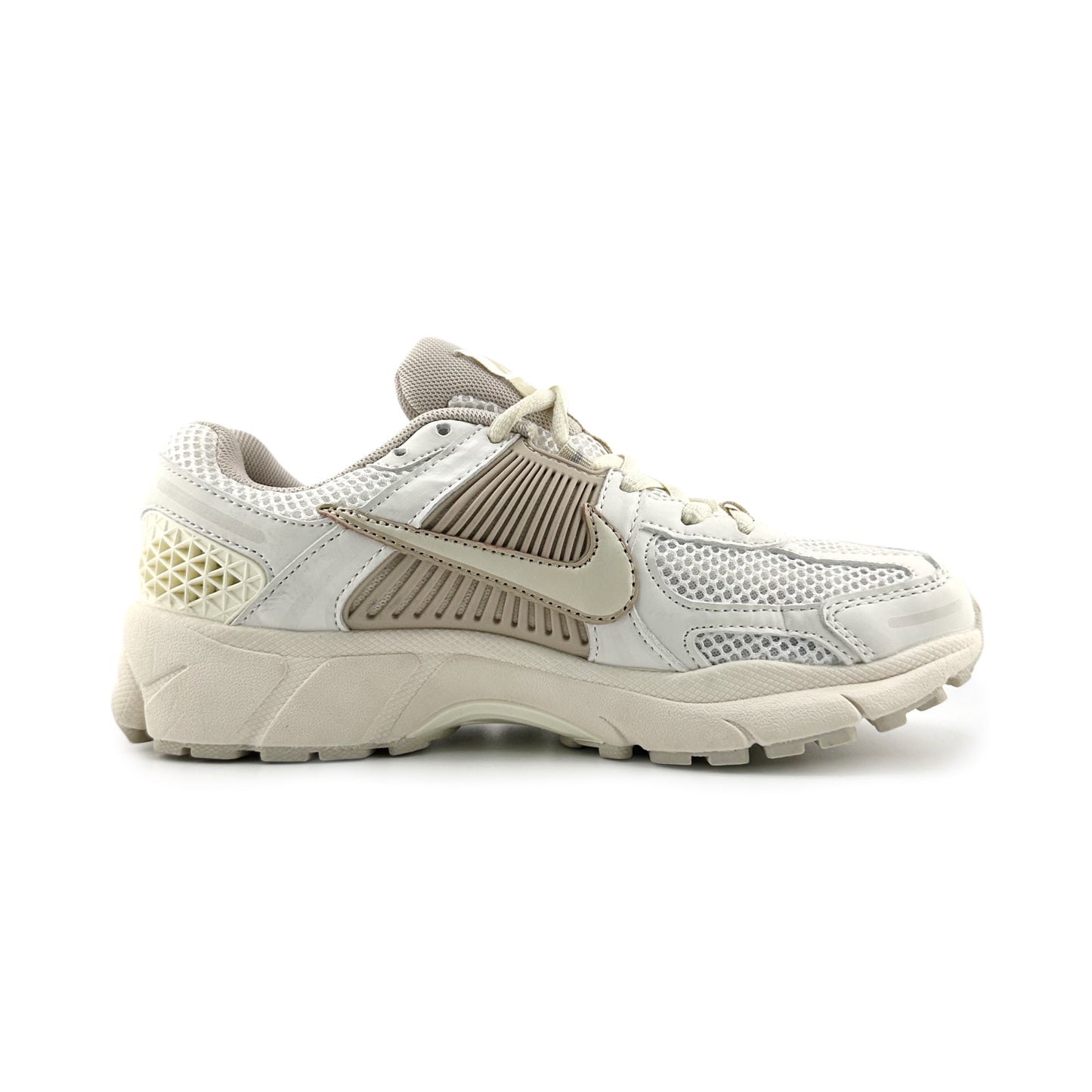 Nike Zoom Vomero 5 Beige