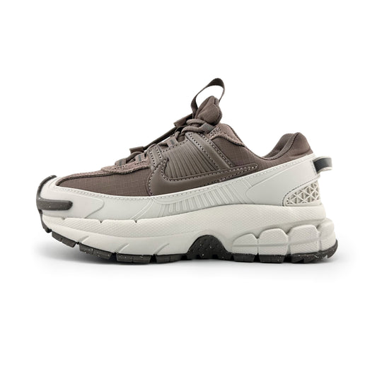 Nike Zoom Vomero Roam Light Bone Mink Brown