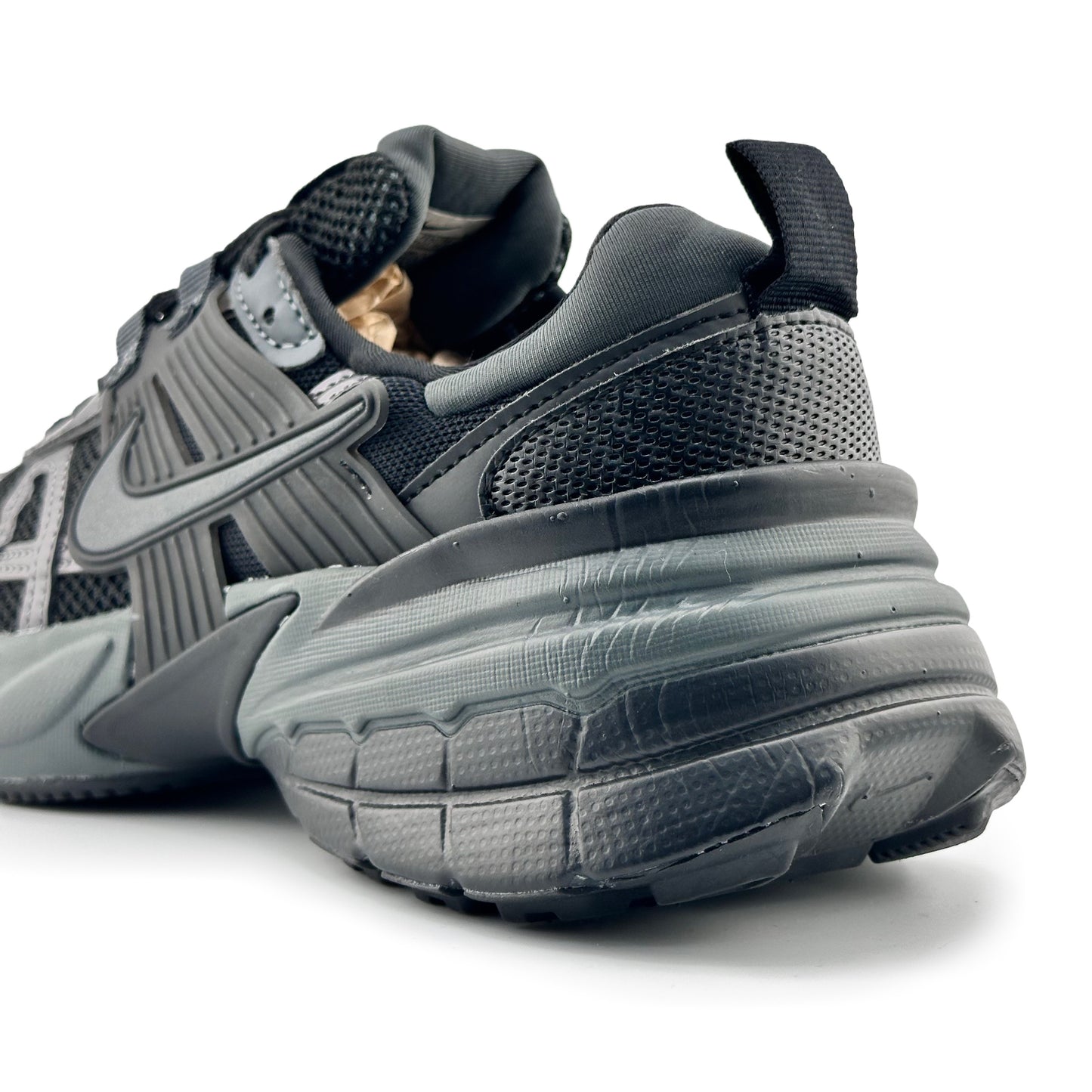 Nike V2K
