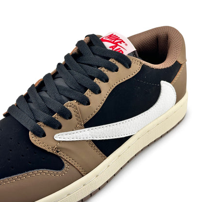 Air Jordan 1 x Travis Scott Low 'Mocha'
