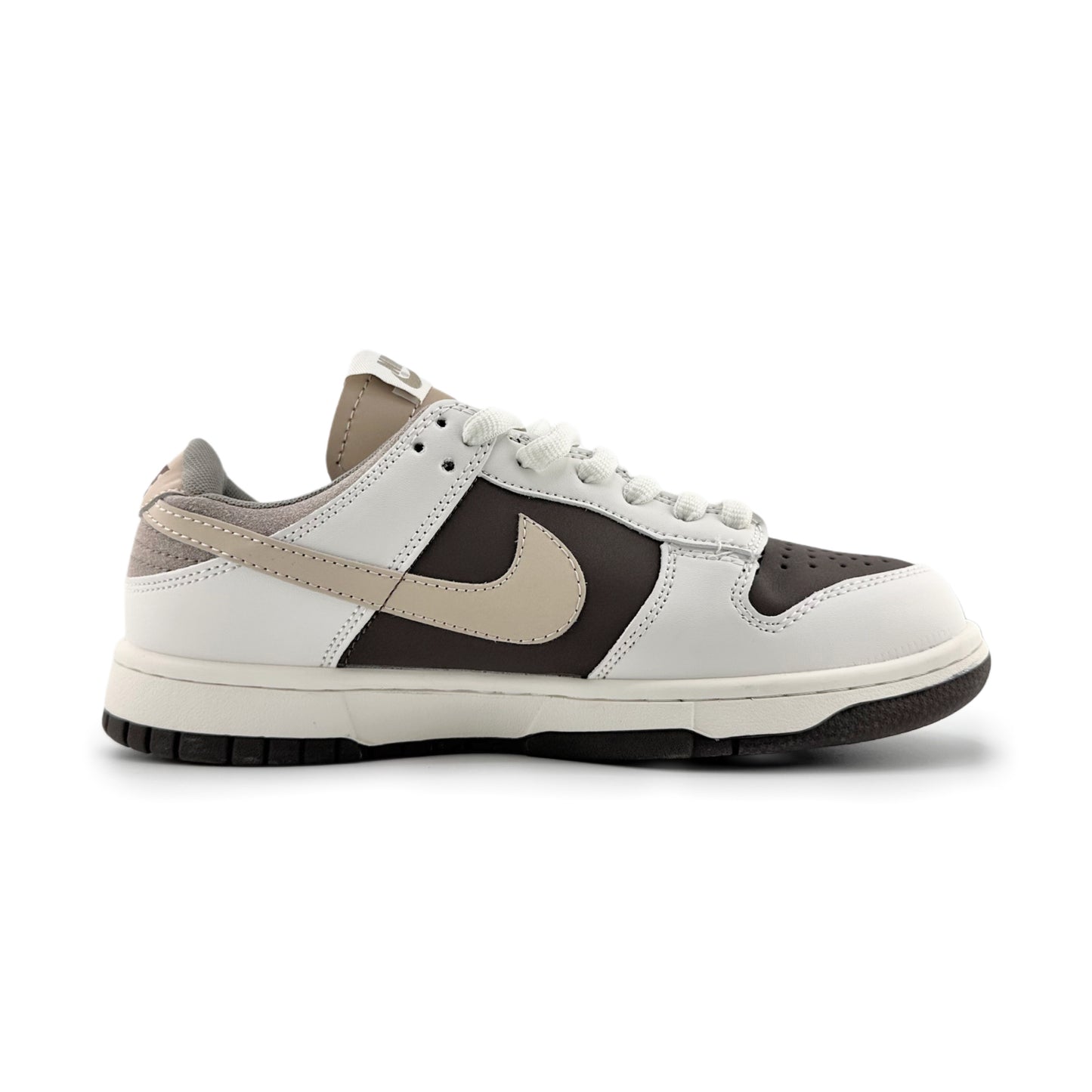 Nike SB Dunk Low
