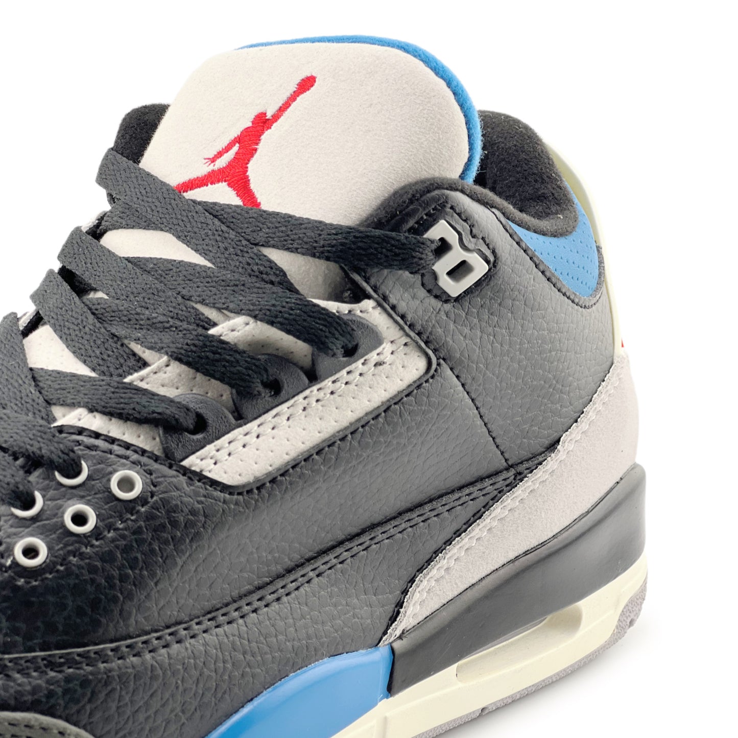 Air Jordan 3 Retro OG 'Rare Air'
