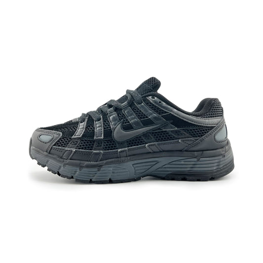 Nike P6000