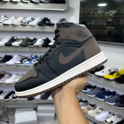 Air Jordan 1